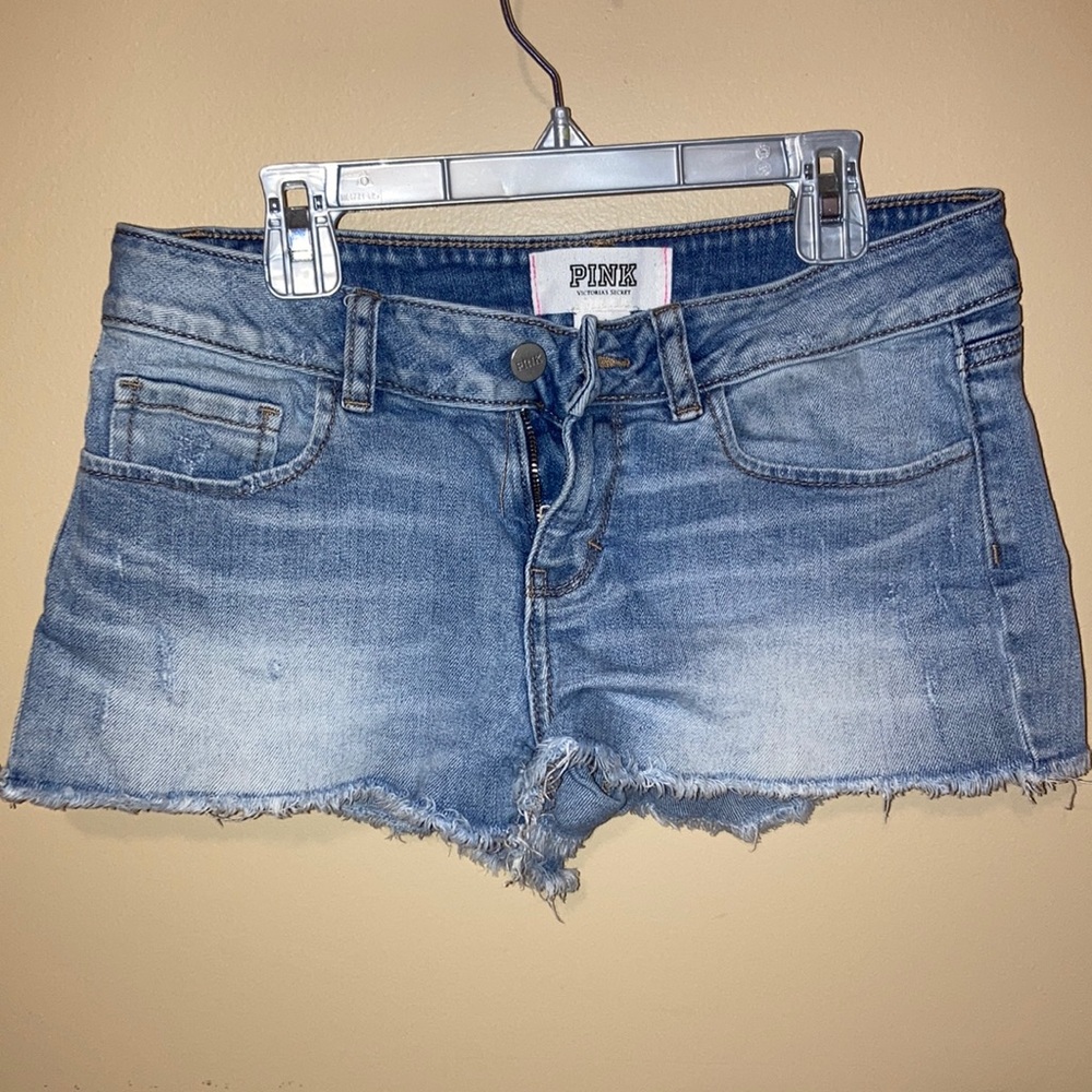 women’s shorts